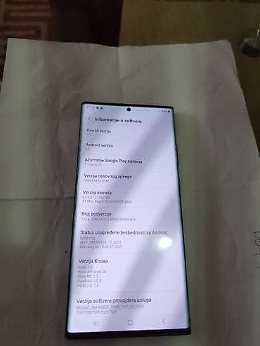 slusalice jbl: Samsung Galaxy Note20 Ultra 5G (SM-N985F) Na fotografiji je prikazan — 1