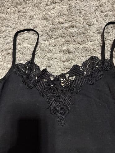 majice na jedno rame: M (EU 38), L (EU 40), S (EU 36), Embroidery, color - Black — 2