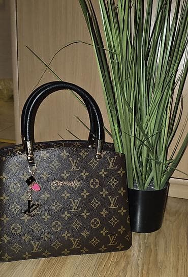 michael kors cizme: GUESS LOUISS VUITTON MICHAEL KORS. Elegantne damske torbe – crna — 7