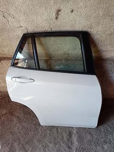 prevoz za svečane prilike: VRATA ZA BMW X1 OD 2010. DO 2014. GOD. | Zadnja desna vrata bmw x1 — 1