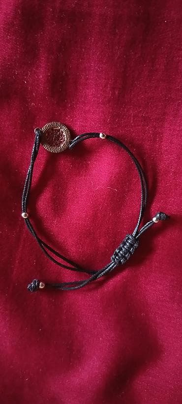 Ogrlice: Narukvica sa priveskom - drvo života — 2