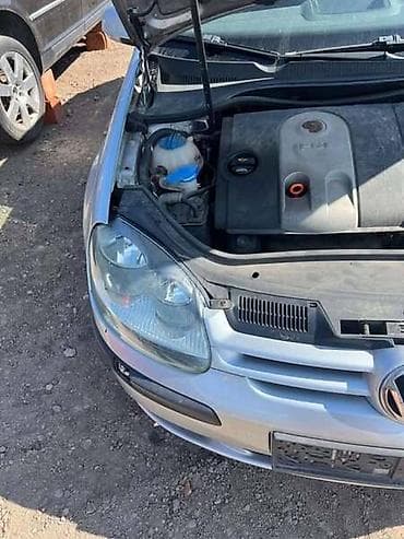 farovi golf 4: FAROVI ZA VOLKSWAGEN GOLF 5 | Farovi za VW Golf 5, 1.6 FSI, 5 brzina — 1
