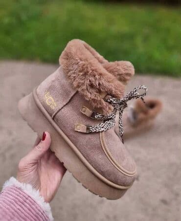 new yorker subotica: High boots, Craft, 41 — 4