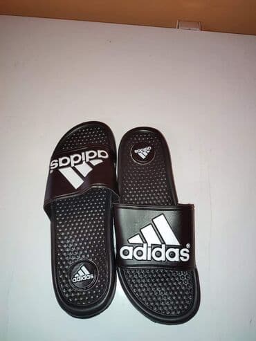 36-38 40 41
Cena 1500 din