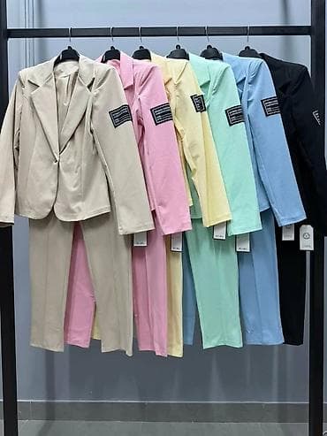 mil tec pantalone: Ženski komplet sako + pantalone, u pastelnim i klasičnim bojama. - — 2