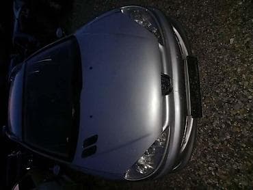 led farovi: FAROVI H7 I H4 ZA PEUGEOT 206 | Originalni polovni delovi za Peugeot — 1