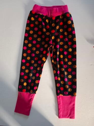 blondy plisane trenerke: Dots — 2