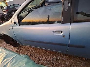 auto plac sirena: FIAT PUNTO VRATA PLAVA BOJA | Punto 3v vrata u plavoj boji. Cena se — 4