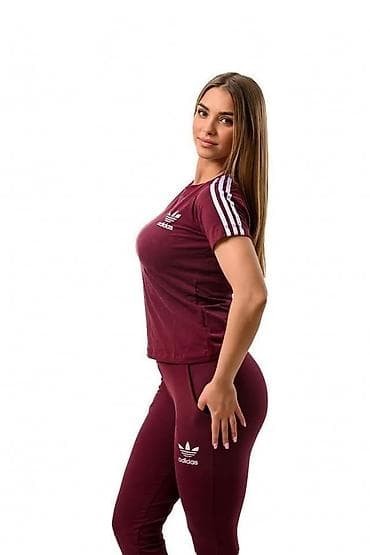 zenski butici kragujevac: Trenerke komplet majica kratkih rukava i donji deo. Adidas (logotip na — 6