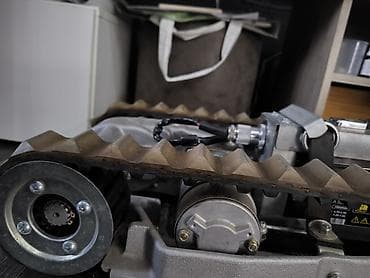 Ostali medicinski proizvodi: Električni guseničar za transport invalidskih kolica uz stepenice — 1