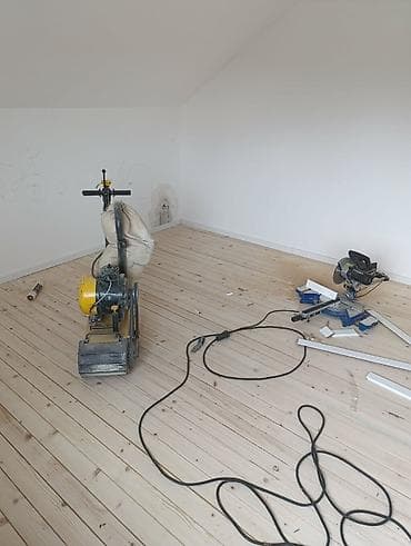 profesionalna dijagnostika za auto: Usluga brušenja i obrade parketa - Profesionalno mašinsko brušenje — 5