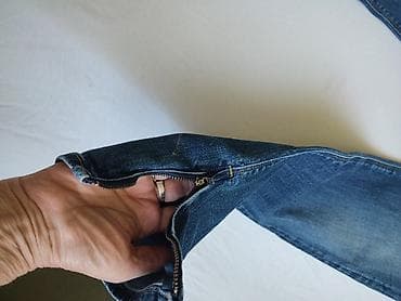 new yorker obuca: Farmerke i bluze,majce zajedno 1000 ili posebno farmerke 800 bluze — 3