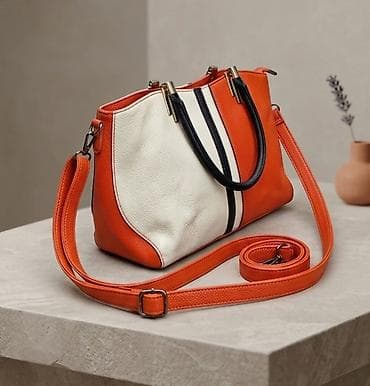 kozne muske torbe: Elegantna torba preko ramena - Materijal: teksturisana eko-koža - — 1