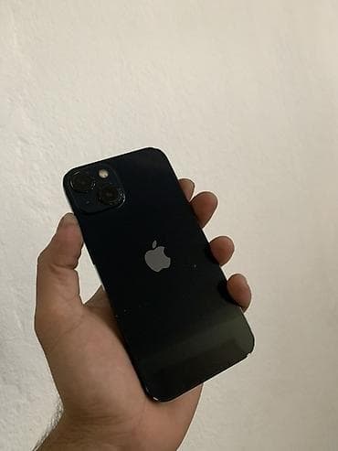 polovni risiveri za tv: Apple iPhone 13, crna boja. Iphone 13 5G Sve ispravno ima tragove — 3