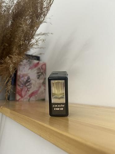 termofor za odrasle: Mali kompaktni blic za fotoaparate – Eva Blitz DM-18 - Tip: ručni — 1