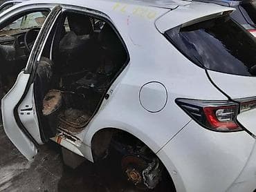 POLUSTRANICA ZA TOYOTA COROLLA OD 2013. DO 2023. GOD. | Svi delovi — 1