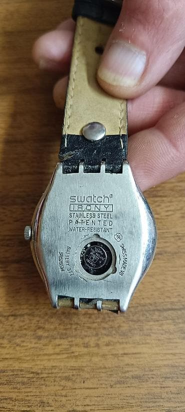 crvene mokasine zenske: Swatch Irony muški analogni sat. nema poklopac na bateriji. - — 2