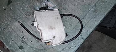 karbonske boce za metan: BOCA ZA ANTIFRIZ 1.9D ZA PEUGEOT 206 | imam sve deloe za peugeot 206 — 2