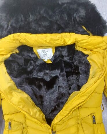 pelerina s krznom: Jakna 3800din postavljena krznenom postavom
S m l xl xxl — 1