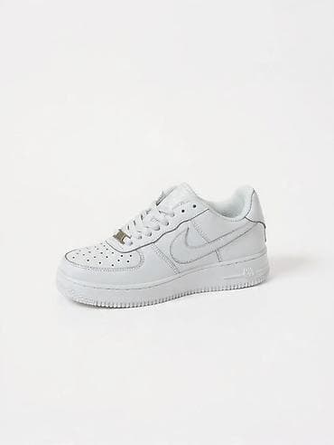 Nike Air Force 1 Low – bele patike - Klasičan niskoprofilni dizajn -