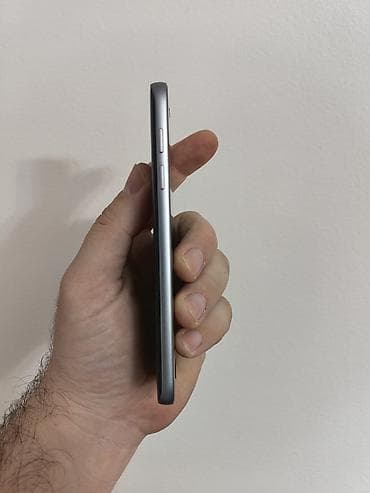 samsung j 1: Samsung S7 crni otključan za sve mreže. Dobro očuvan i potpuno — 2