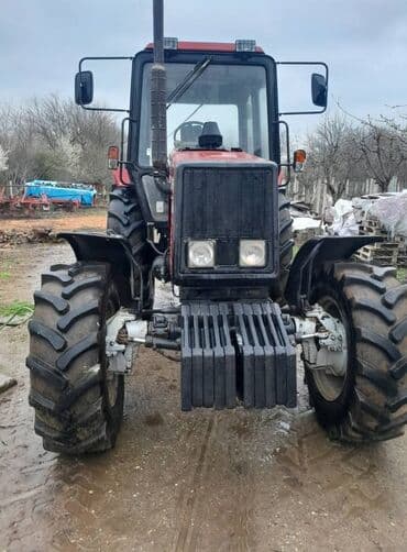 lidl patosnice za auto: Na prodaju traktor Belarus 1221, opremljen kabinom, idealan za — 1