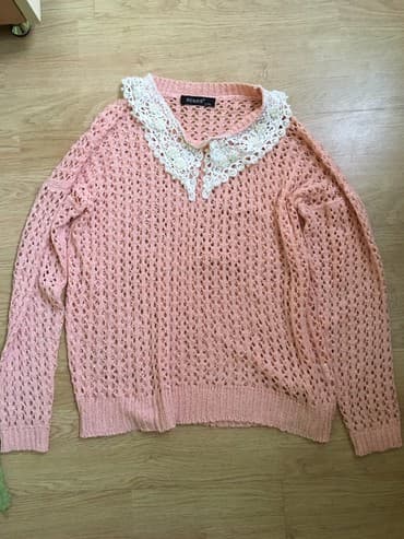 zara нови сад – слике: L, XL, Perforated, Single-colored — 1