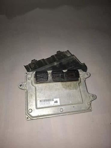 samald cars: KOMPJUTER MOTORA 1.8 16V VIII8 ZA HONDA CIVIC | U dobrom stanju sve — 1