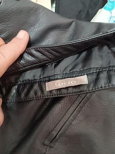 suknje od eko koze prodaja: Crna mini suknja od eko kože sa nitnama - Materijal: eko koža sa — 4