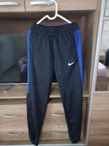 tech fleece 1:1: Sportski komplet (duks + donji deo) – crno-plavi - Model: gornji deo — 2