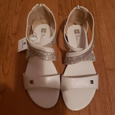 c a kombinezoni: Sandals, 39 — 3
