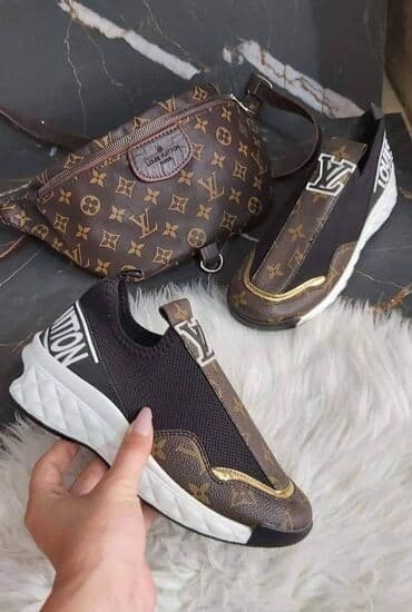 puma retro patike: 36 - 40
3900 — 1