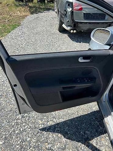 ROLETNA GEPEKA ZA VOLKSWAGEN GOLF PLUS | Roletna gepeka za VW Golf