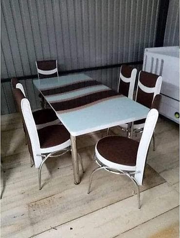 stolovi sa staklom: AKCIJAAA STO I 6 STOLICA 300EUR Roba iz uvoza. Atraktivni dezeni — 3
