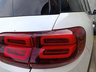 STOP LAMPA SPOLJNA DESNA ZA CITROEN C5 AIRCROSS OD 2018. DO 2025. GOD na lalafo.rs STOP LAMPA SPOLJNA DESNA ZA CITROEN C5 AIRCROSS OD 2018. DO 2025. GOD