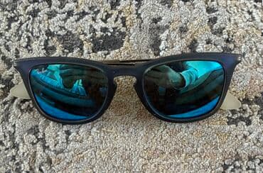 Women's Clothing: Original žense naočare (Guess, Ray Ban) U dobrom stanju, cena po — 15