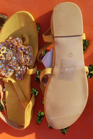 sandale platforma ccc: Sandals, 37 — 2
