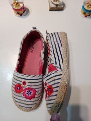 heklane haljinice za djevojčice: Espadrilles, Size - 34 — 2