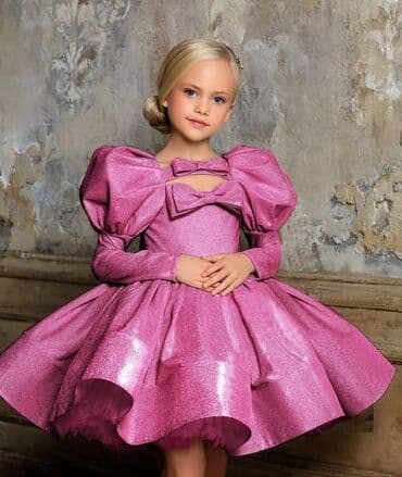 solo espadrile sa masnom: Odmah dostupne haljinice u kompletu sa mašnom za kosu 🩷 Cena 5800 din — 2