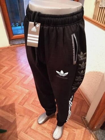 Trenerke: Nova muska trenerka donji deo Adidas Ranfla 2XL. Turska. Odlicna muska — 2