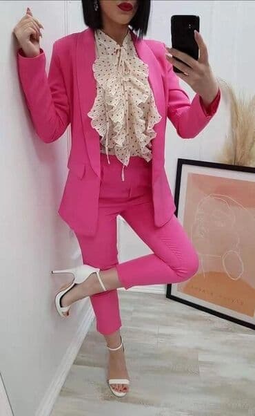 kompleti sa perjem: Najtraženiji kompleti sa postavom ponovo dostupni Velčine:36-42( do — 8