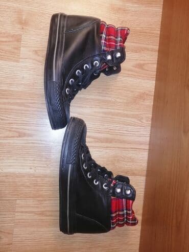 crna subara: Ankle boots, 40 — 9