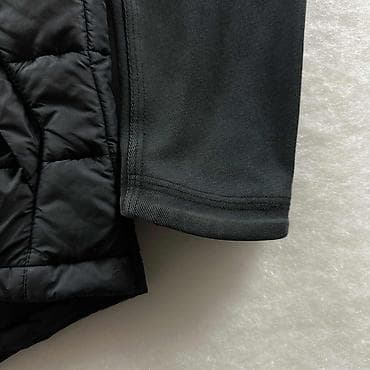 zara men jackets: Nike muška jakna s kapuljačom – crna - Model: lagano postavljena — 8