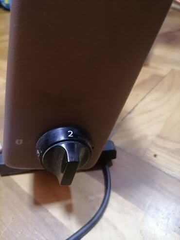 grejalica 12v: Grejalica Kvarcna manja LABA sa dva ispravna grejača 1600w Dobra — 8
