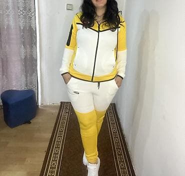 nike air max scorpion: Dvodelni ženski komplet trenerki u žuto-beloj kombinaciji. - — 3