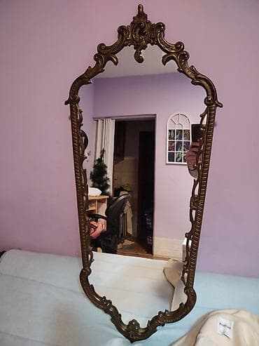 stari cupovi: Dekorativno zidno ogledalo sa ukrasnim ramom - Stil: barok/rokoko — 6