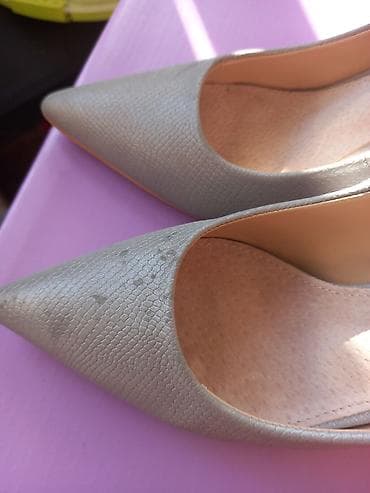 Kancelarijski nameštaj: Kožne cipele, broj 38, nisu nošene — 2