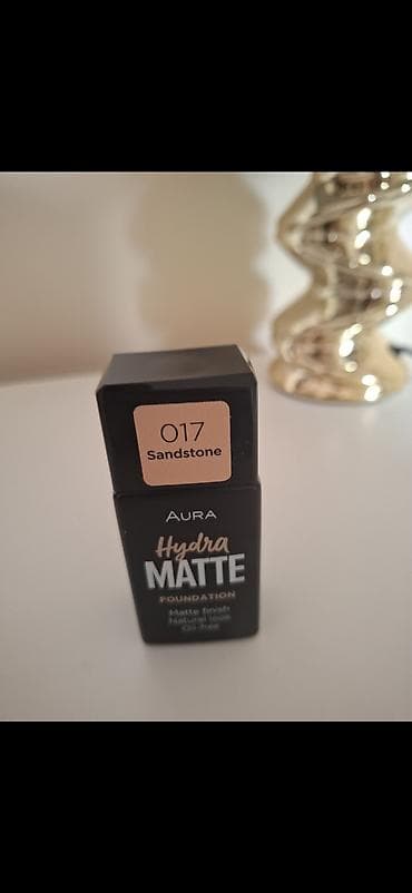 AURA Hydra Matte Foundation – nijansa 017 Sandstone - Tečni puder sa