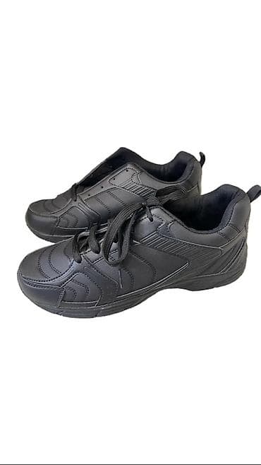 Crne sportske patike – unisex model - Materijal gornjišta: sintetička