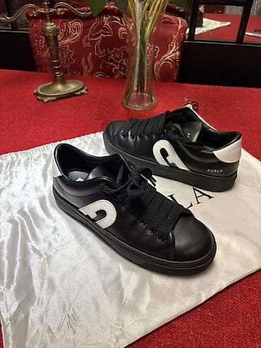 puma crne patike: Furla kožne patike, model sa kontrastnim detaljima - Brend: Furla - — 1